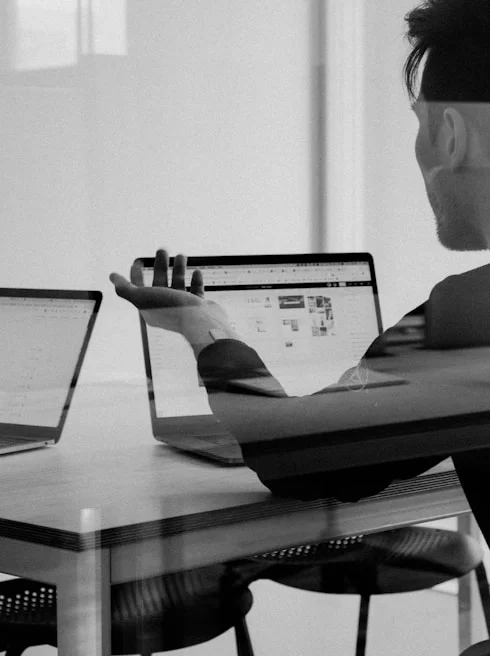 IT support technician at helpdesk