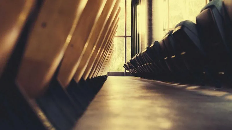 Managing business mobile spend caps and contracts