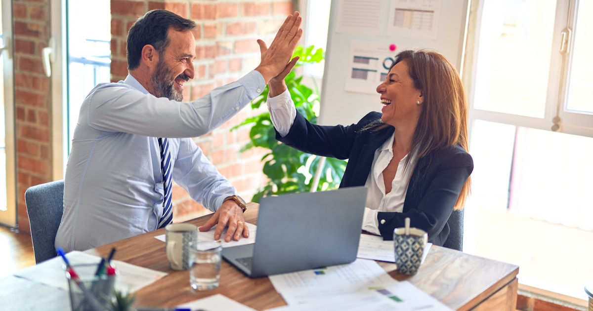 Corporate mobile phone plans for large UK businesses